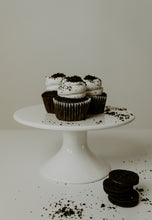 Load image into Gallery viewer, Cupcakes (Dozen)
