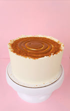 Load image into Gallery viewer, Biscoff Cake
